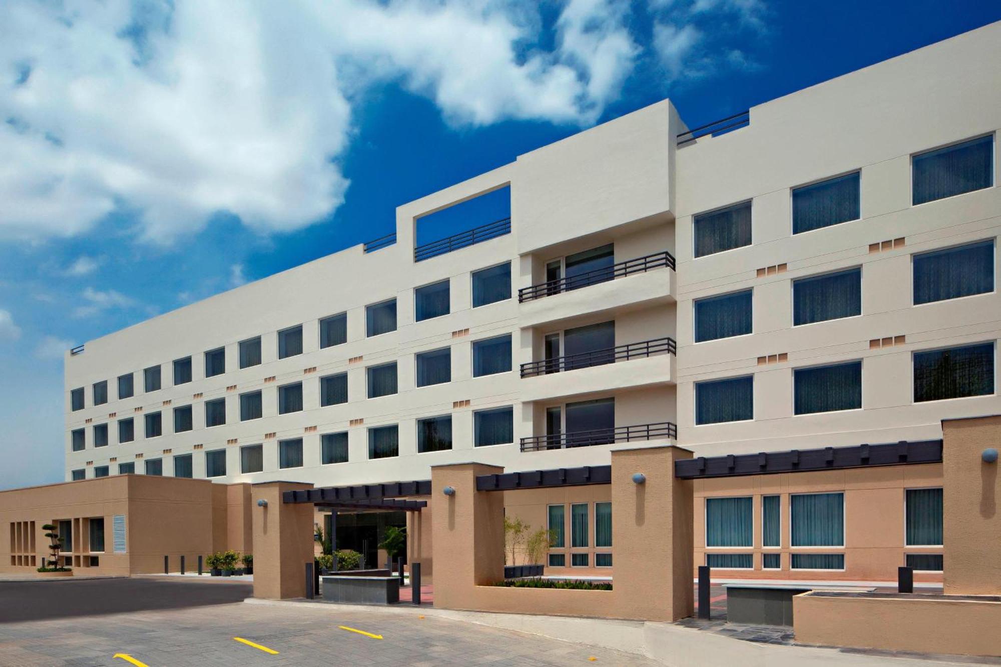 Fairfield By Marriott Coimbatore Exteriör bild